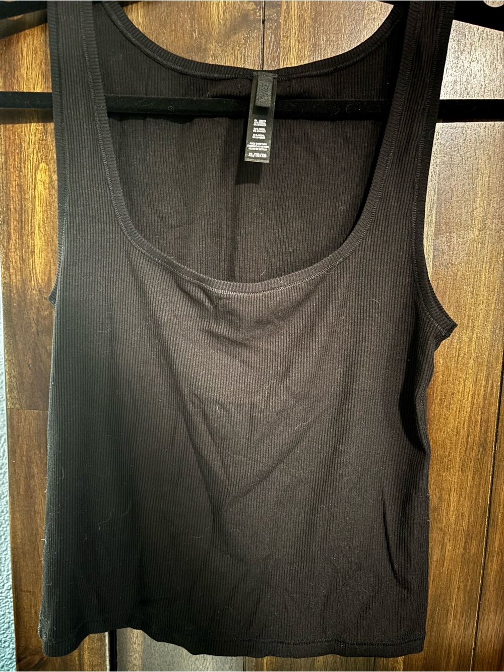 SKIMS- Black Ribbed Soft Cami